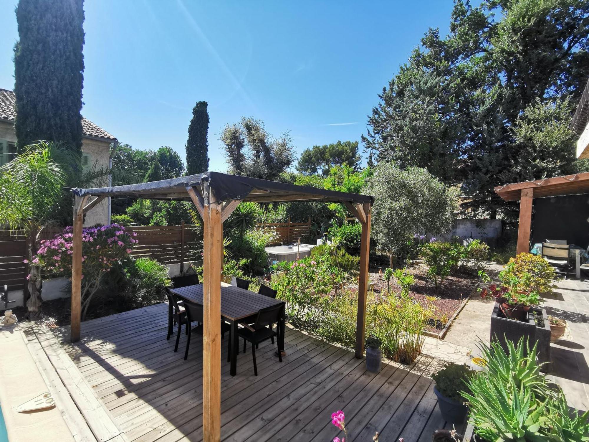 Bas De Avec Jardin, Piscine Et Jacuzzi La Seyne-sur-Mer