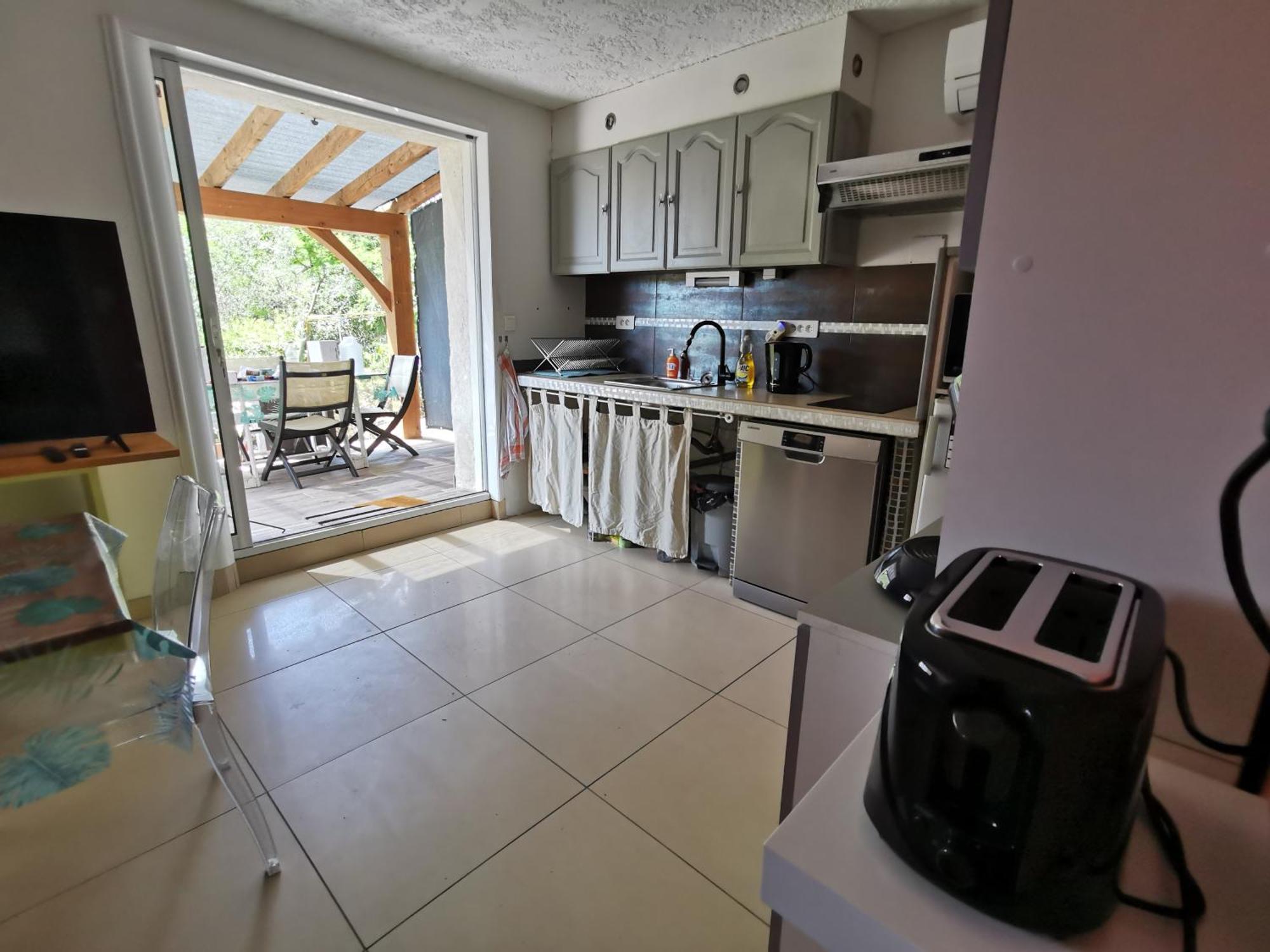 Bas De Avec Jardin, Piscine Et Jacuzzi Hébergement de vacances *